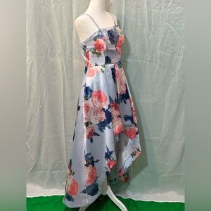 Stunning blue dress perfect for wedding size 7